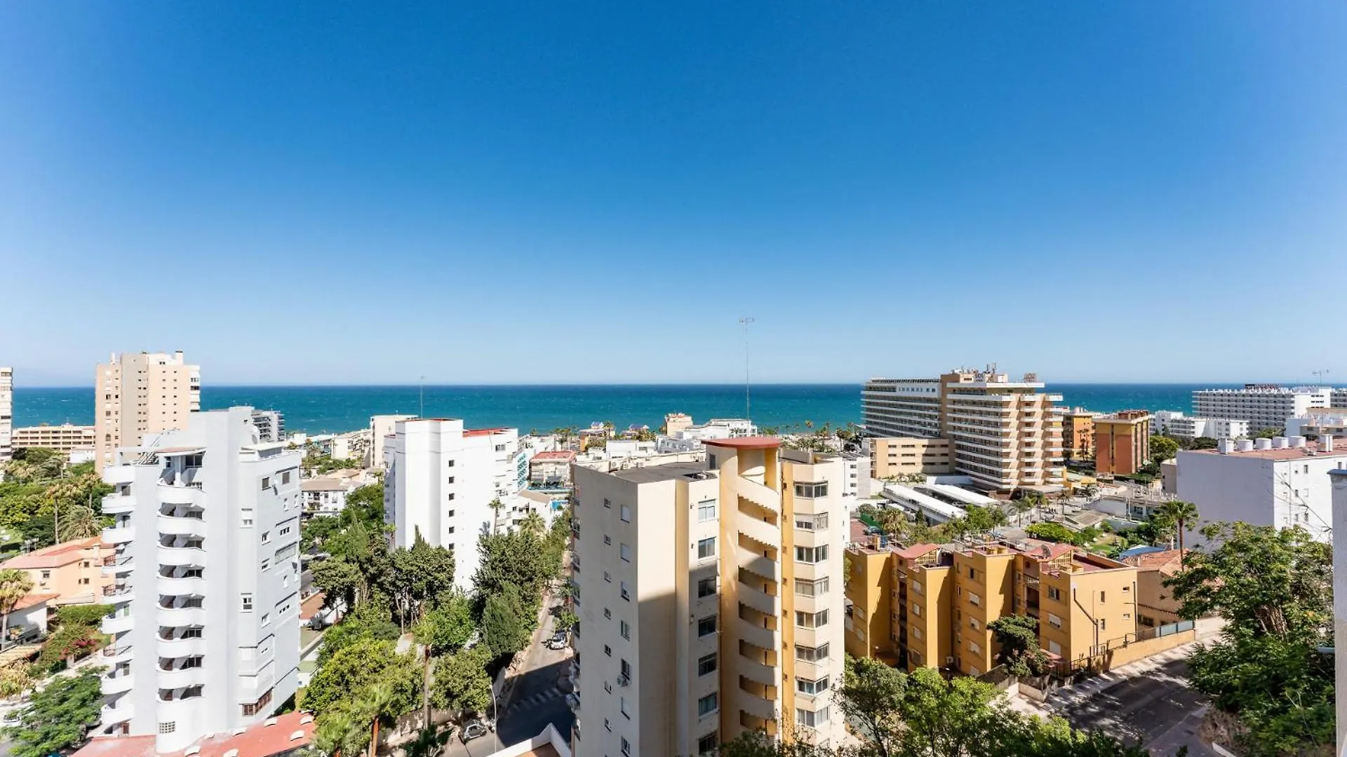아파트 Malagasuite Seaview Babilonia 토레몰리노스 스페인